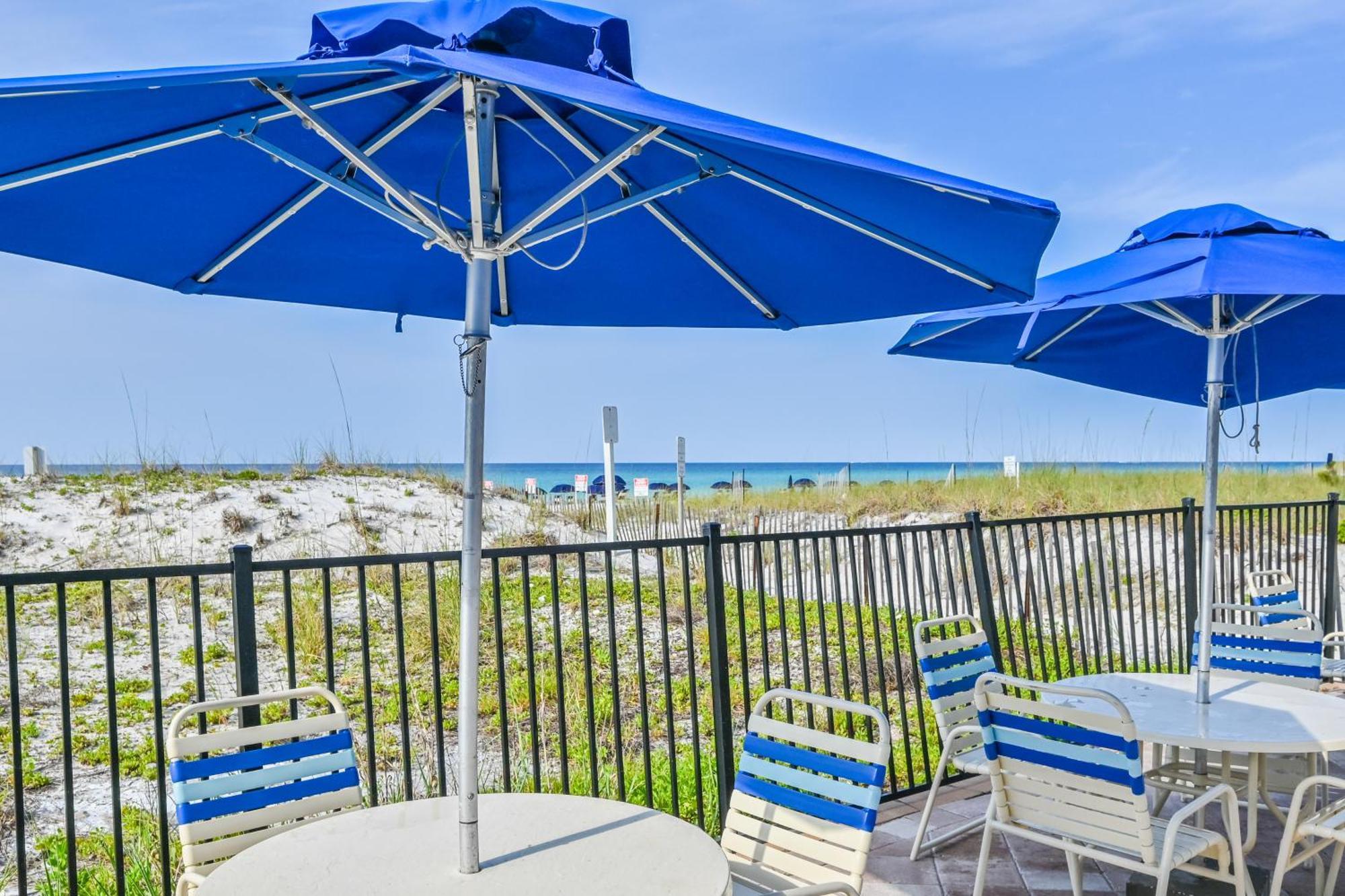 Pelican Beach Resort III Destin Room photo