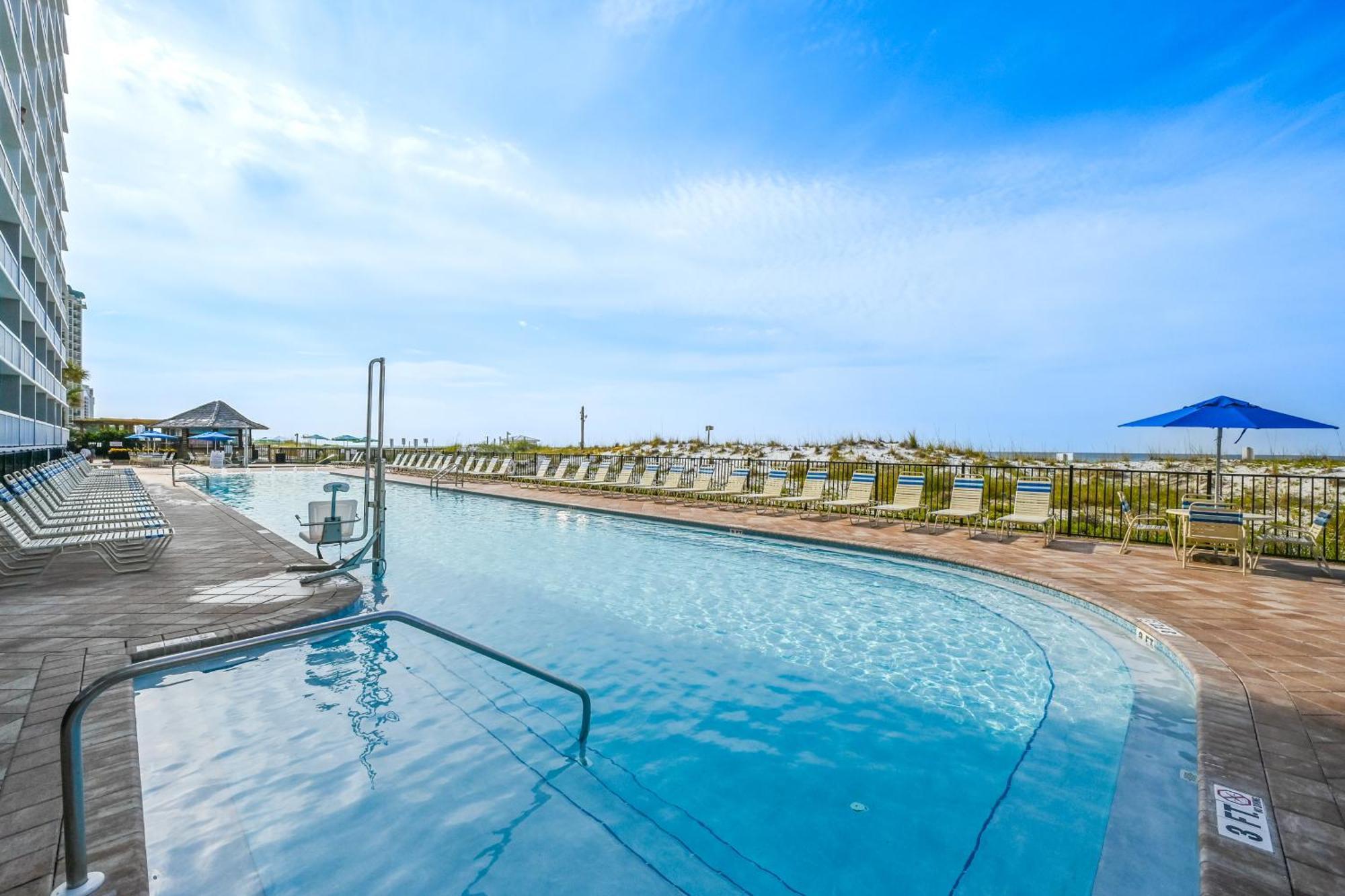 Pelican Beach Resort III Destin Room photo
